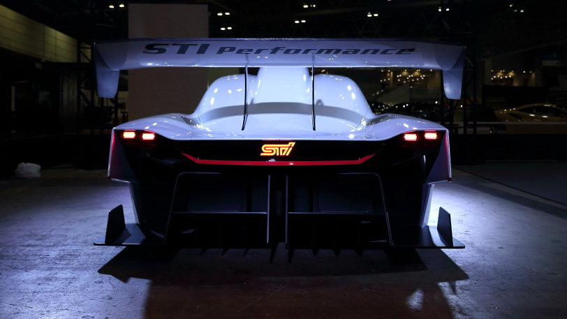 Первый электрический суперкар Subaru: на автосалоне в Токио представлен 1088-сильный STI E-RA