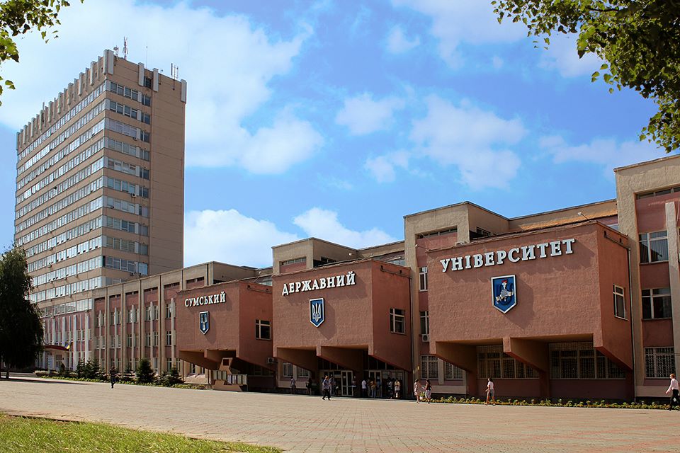 Випускникам на замітку. Названо найкращі університети України