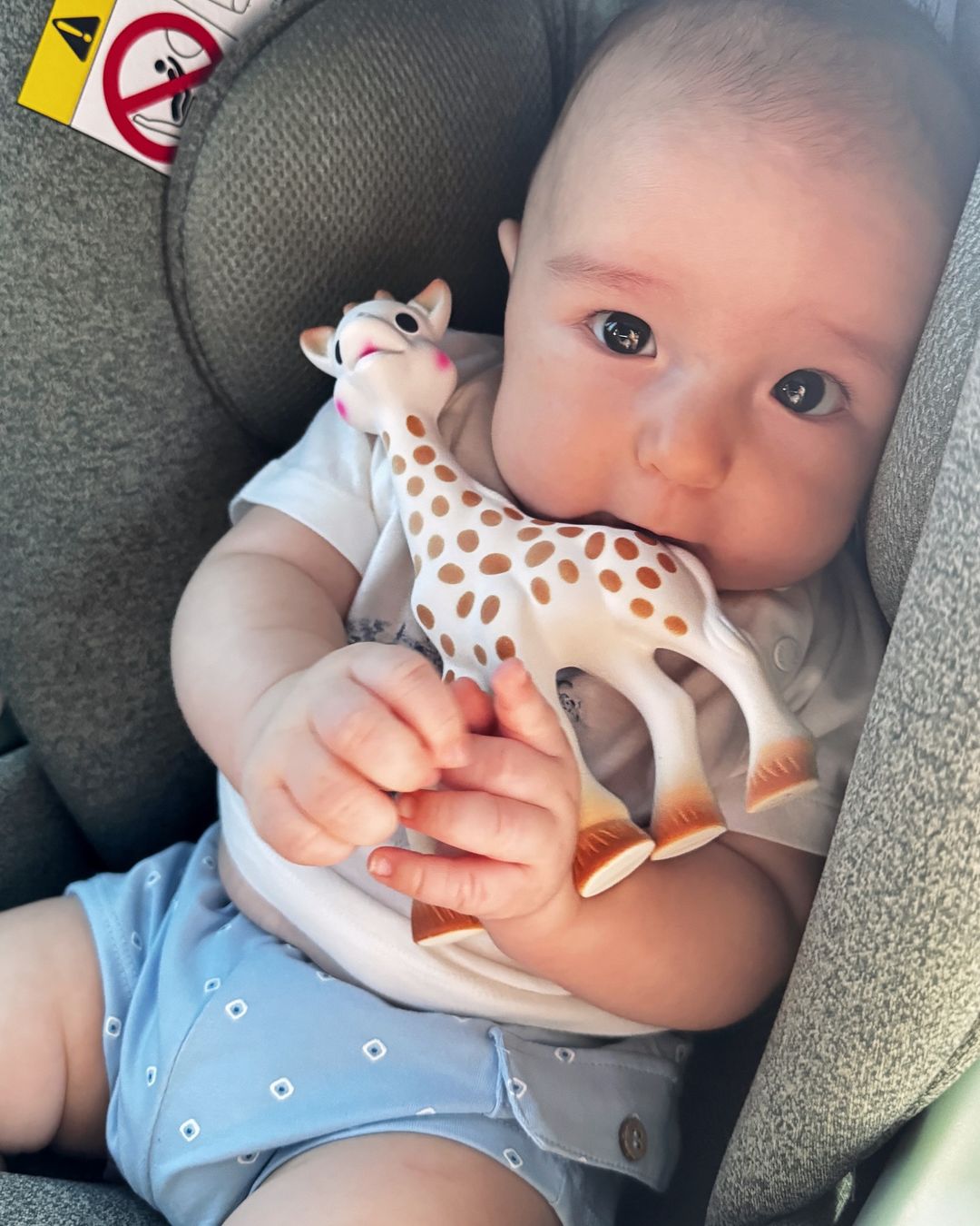 "Наш всесвіт". Онуфрійчук розчулила новими фото 4-місячного синочка Адама