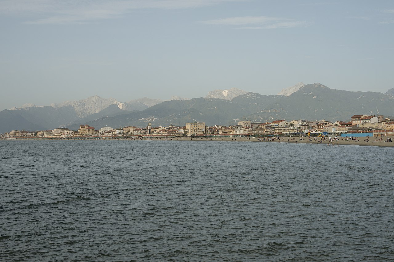 Італія заплатить 30 тис. євро тим, хто переїде жити у мальовничі села Тоскани: що для цього треба