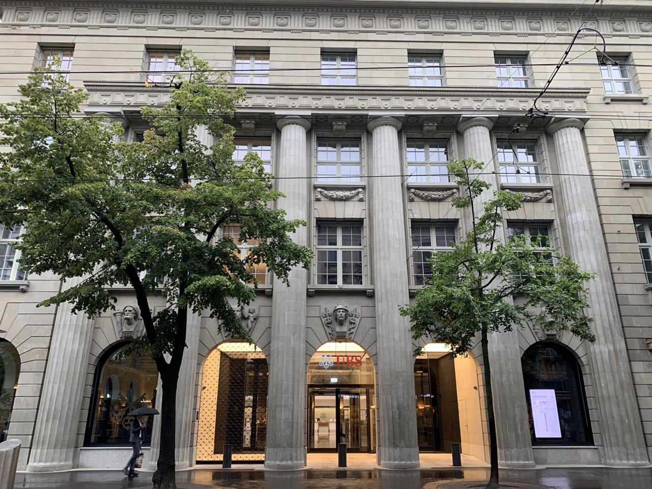 Чи завжди у Швейцарії треба знати німецьку і де шукати роботу за спеціальністю