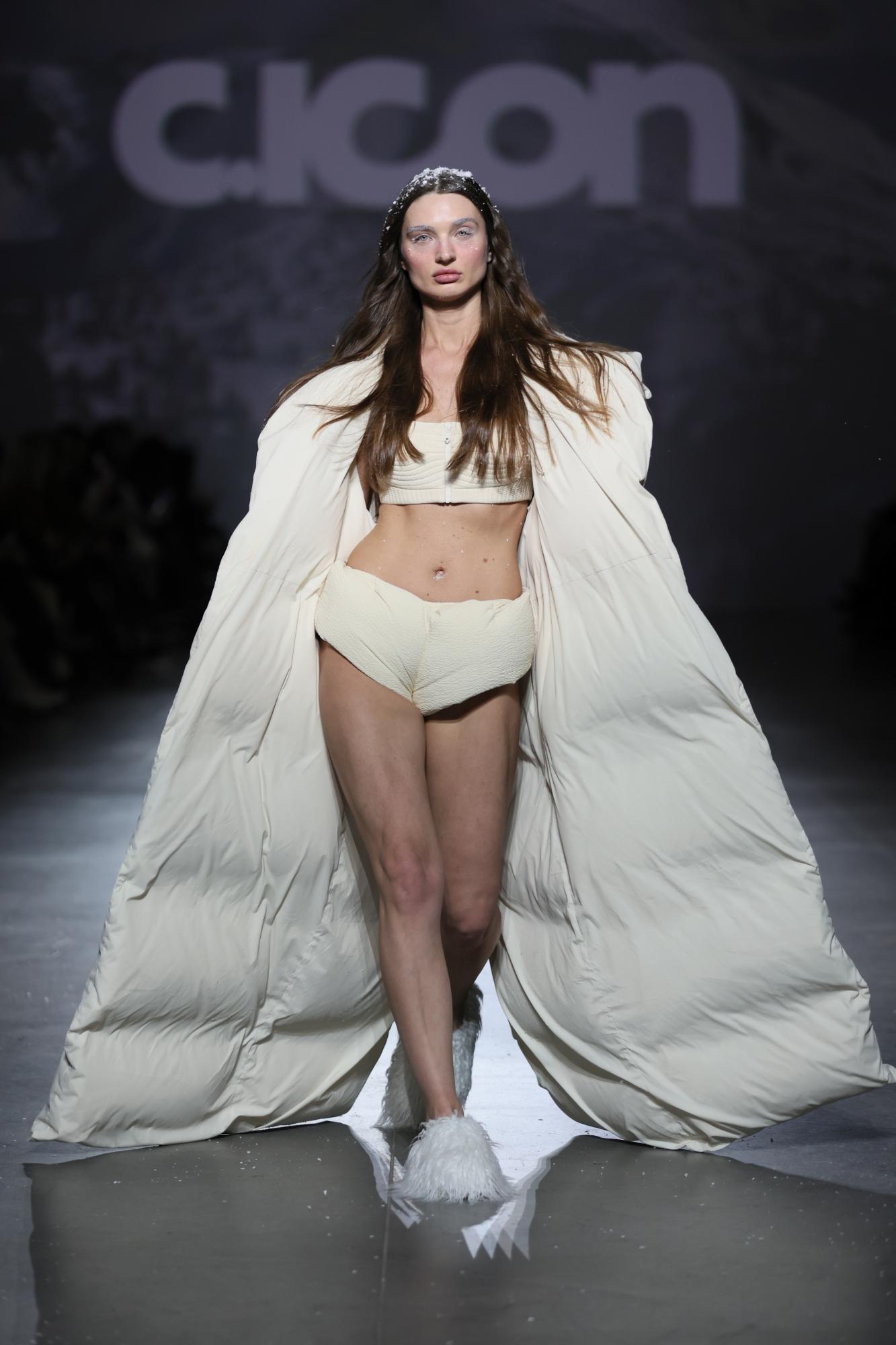 Ці 10 українських брендів підкорили Ukrainian Fashion Week: чим вони запам'яталися (фото)