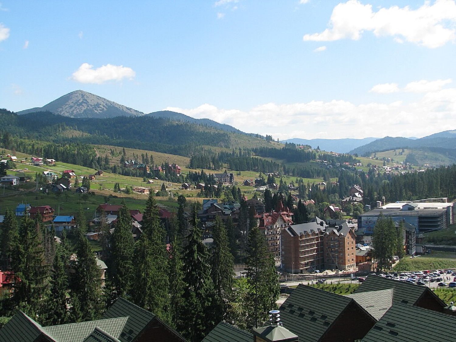 7 найкращих місць у Карпатах, які вас точно не розчарують влітку 2025 року