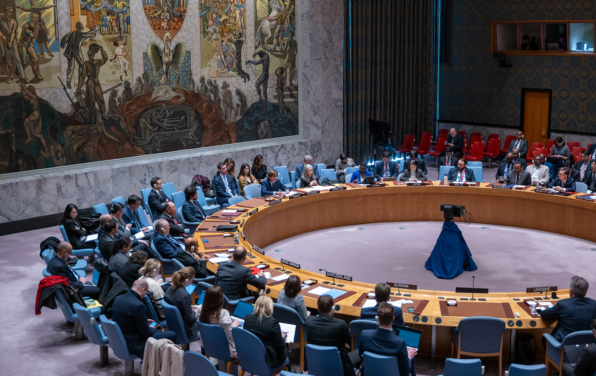 Заморожені мільярди Росії. Що гальмує виплату репарацій Україні