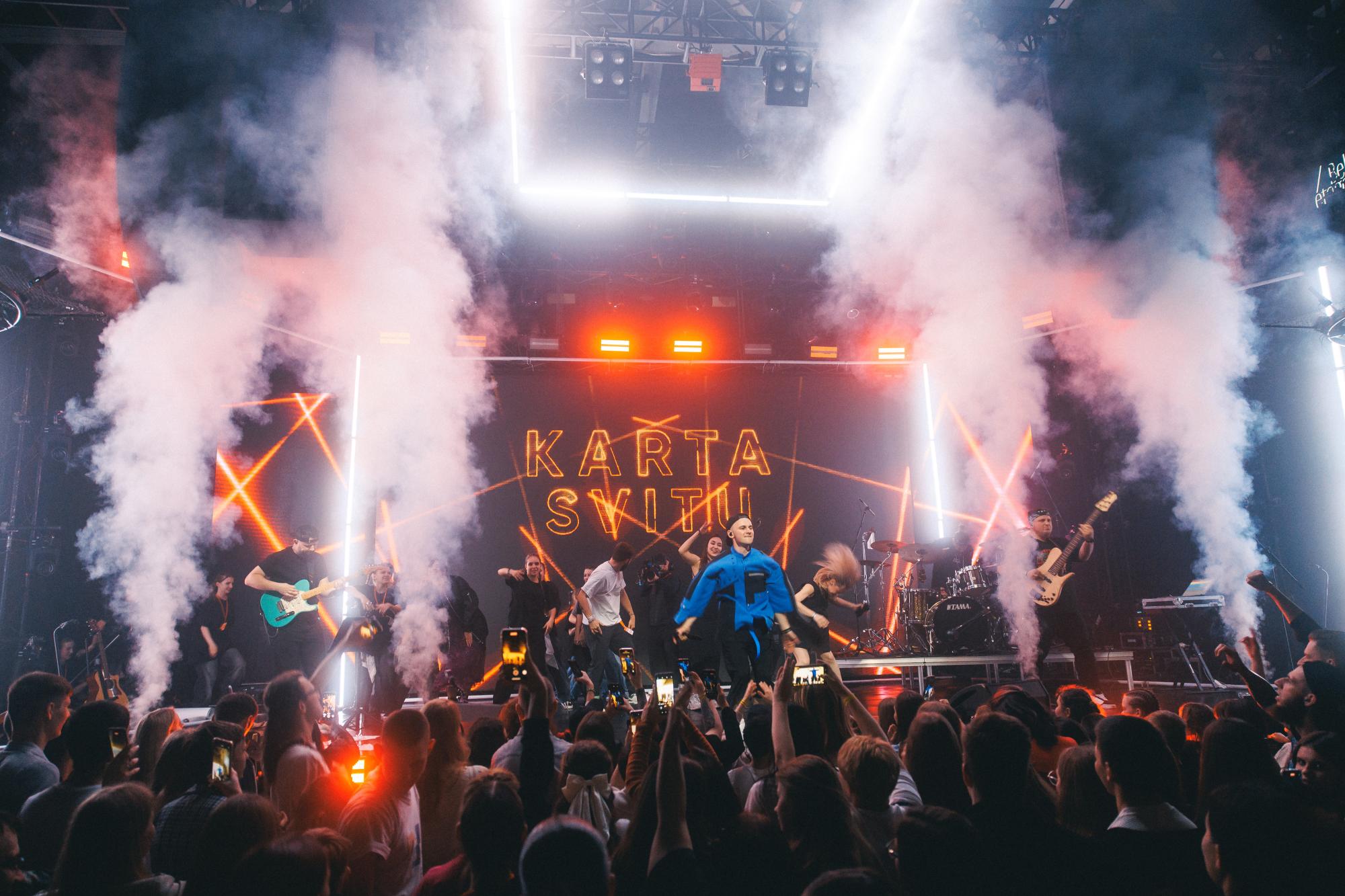 Иван Марунич: Артисты должны всегда быть готовы сменить музыкальные инструменты на военные