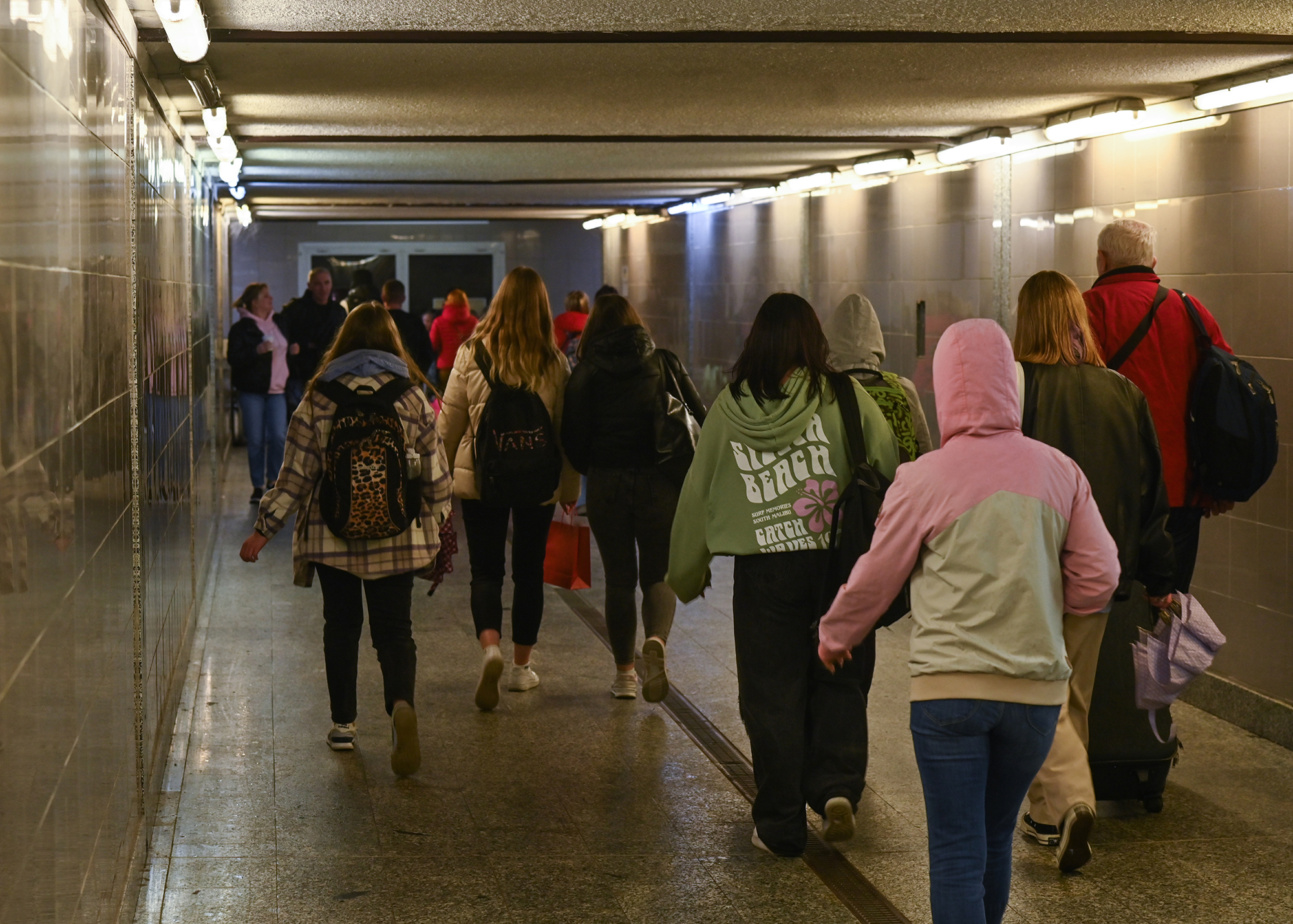 Біженці в Польщі зможуть отримати "карту побиту": деталі та терміни