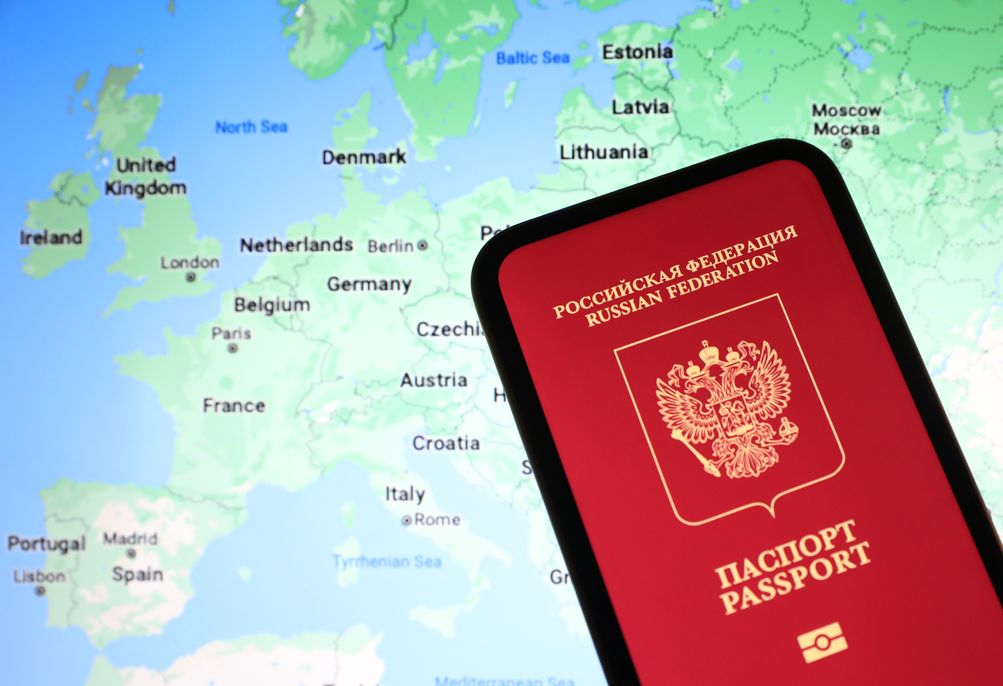 Перелік обмежений. Які країни ЄС продовжують швидко видавати візи росіянам