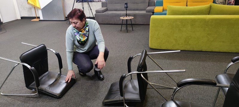 "Ми тобі монтажну піну заллємо туди-то й туди". Блогерка імітувала своє викрадення, щоб урятуватись від окупантів