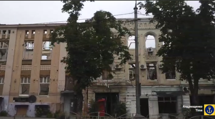 "Без прикрас та монтажу": у мережі показали хроніки "мертвого" Маріуполя
