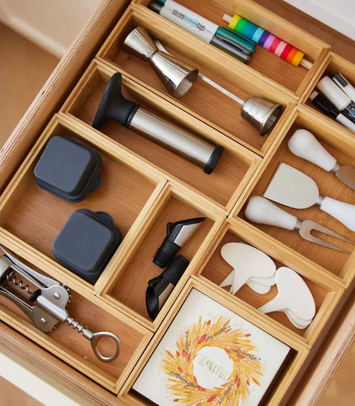 З'явиться вільне місце: 5 лайфхаків, які допоможуть "збільшити" маленьку кухню