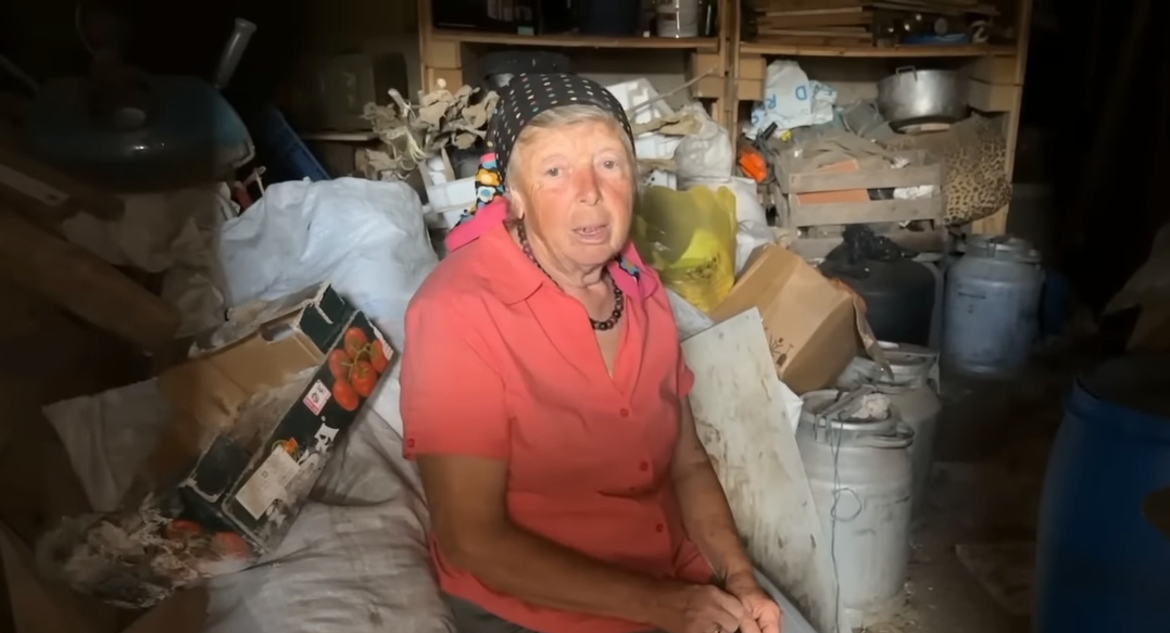 "Це була ціла справа": 68-річна українка розібрала авто та заховала від окупантів