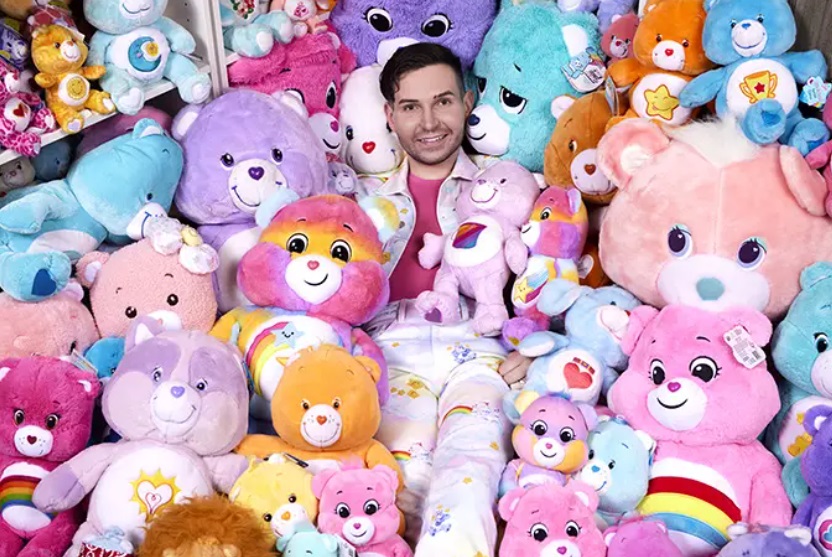 Найвищий бичок у світі, величезна колекція плюшевих ведмедиків. Хто ще увійшов до Книги Рекордів Гіннеса 2024