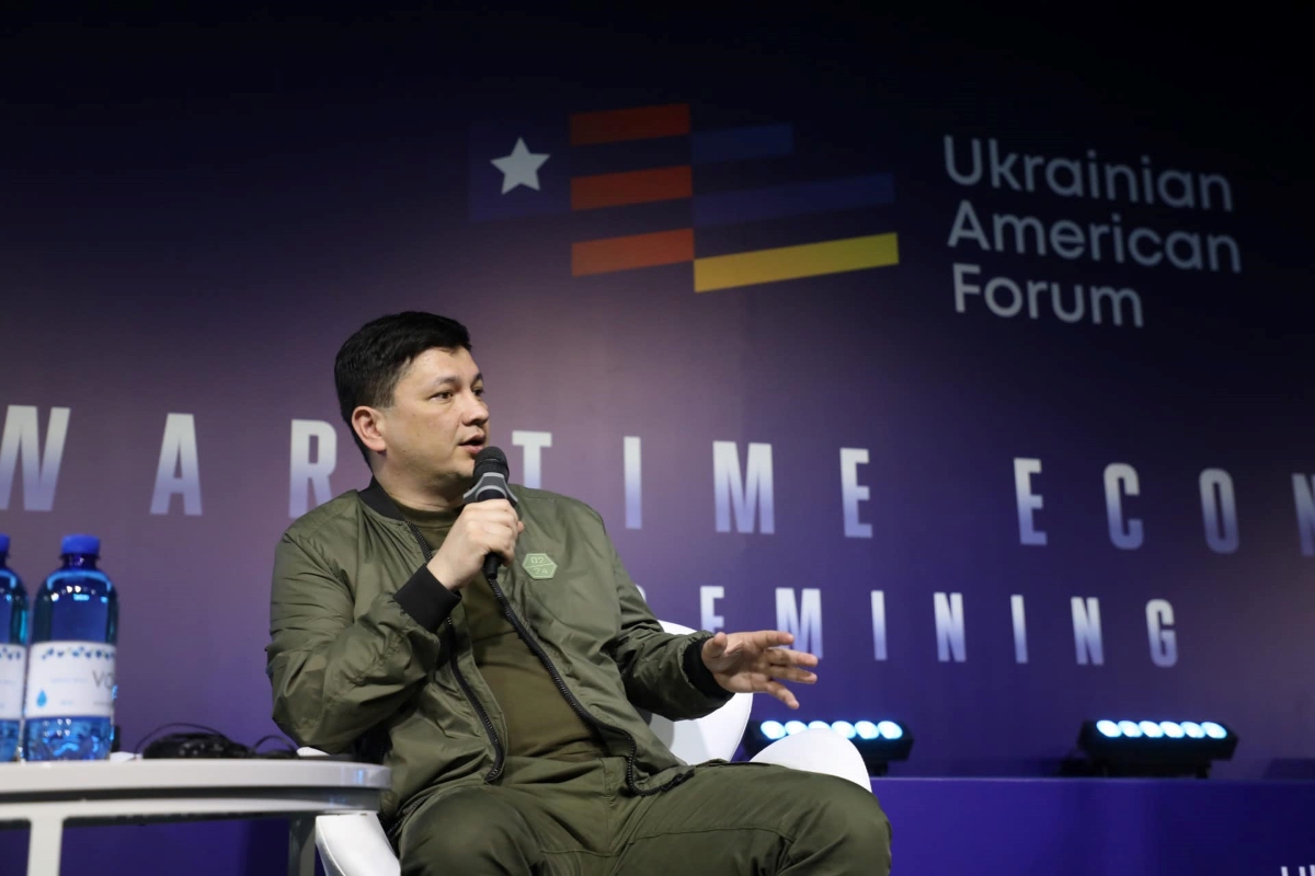 Хто з українських політиків крім Зеленського обирає стиль мілітарі (фото)