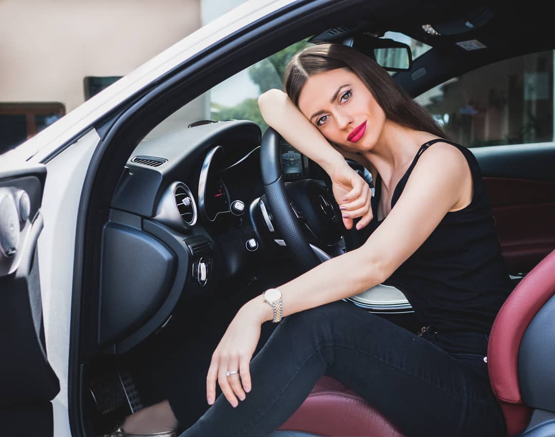 "Ссорились каждый день": украинская певица честно рассказала о браке с мужем из Турции