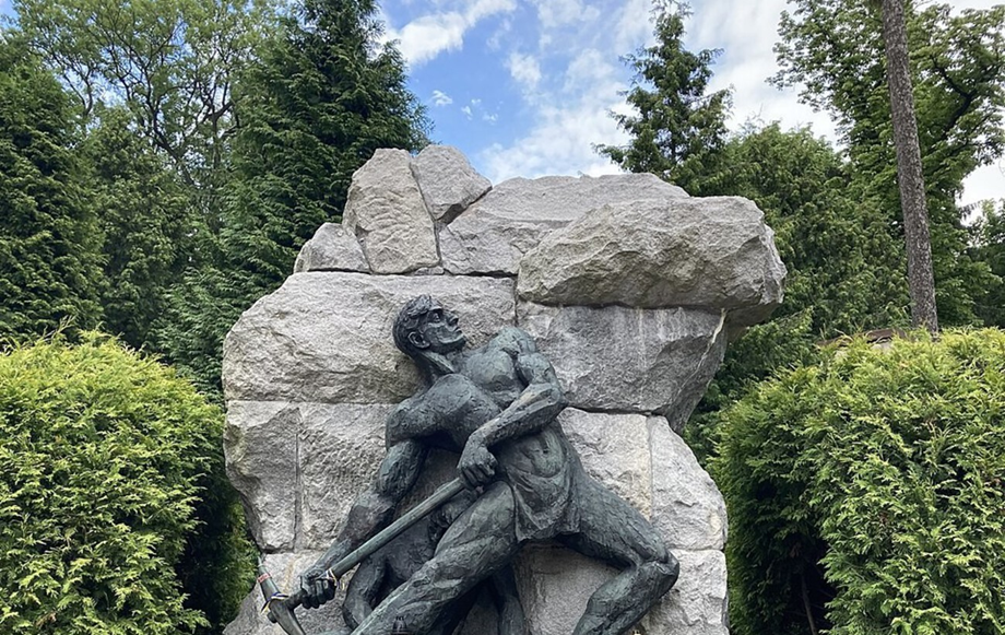 Спав у труні, кохав божевільну. Таємне життя Івана Франка, про яке не говорять у школі