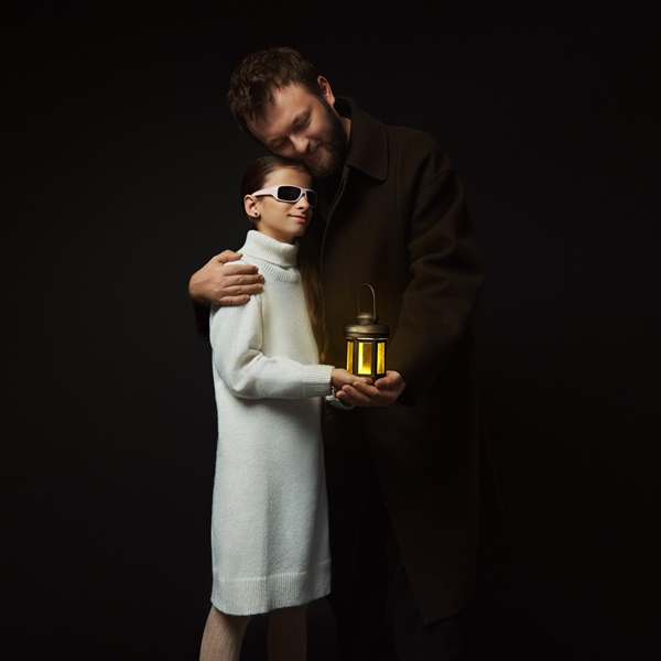 DZIDZIO спел с незрячей девочкой-волонтером и растрогал до слез (видео)