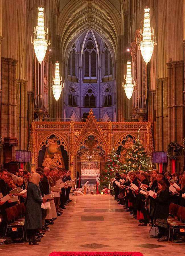 Кейт Міддлтон у різдвяному вбранні повідомила гарну новину: про що мова