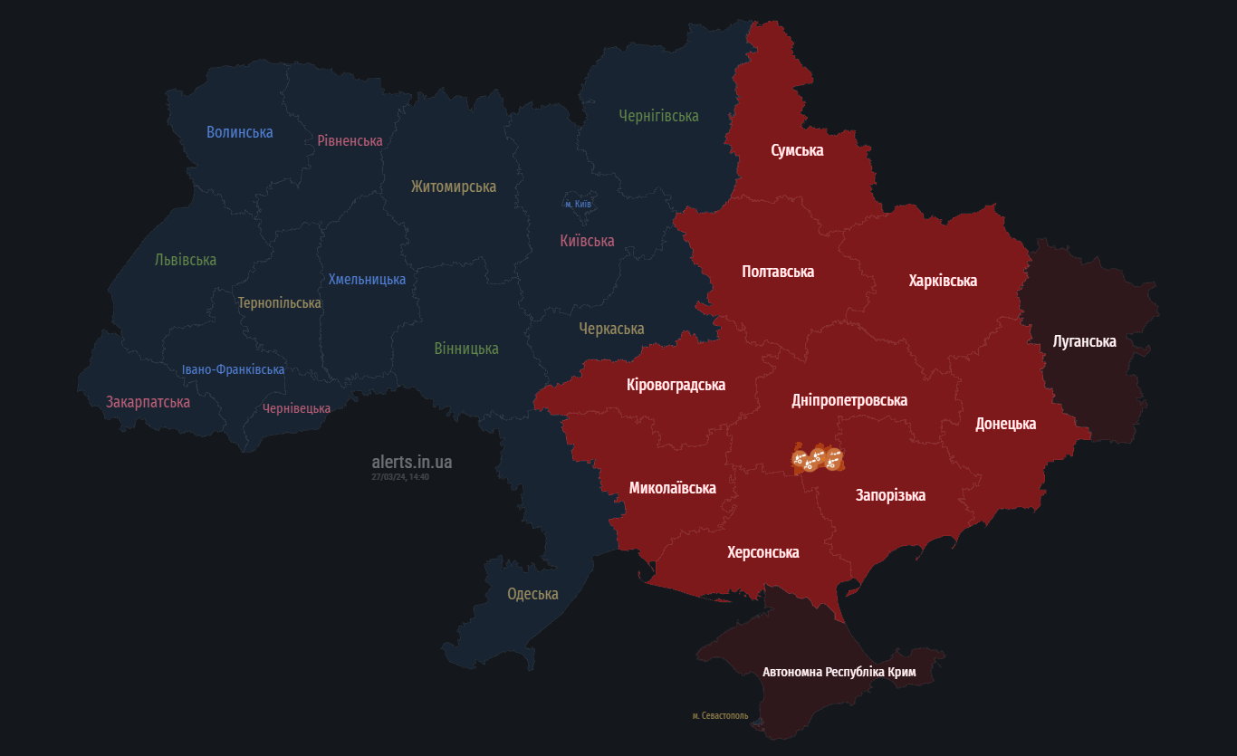 У Миколаєві під час тривоги пролунали вибухи, росіяни атакували балістикою