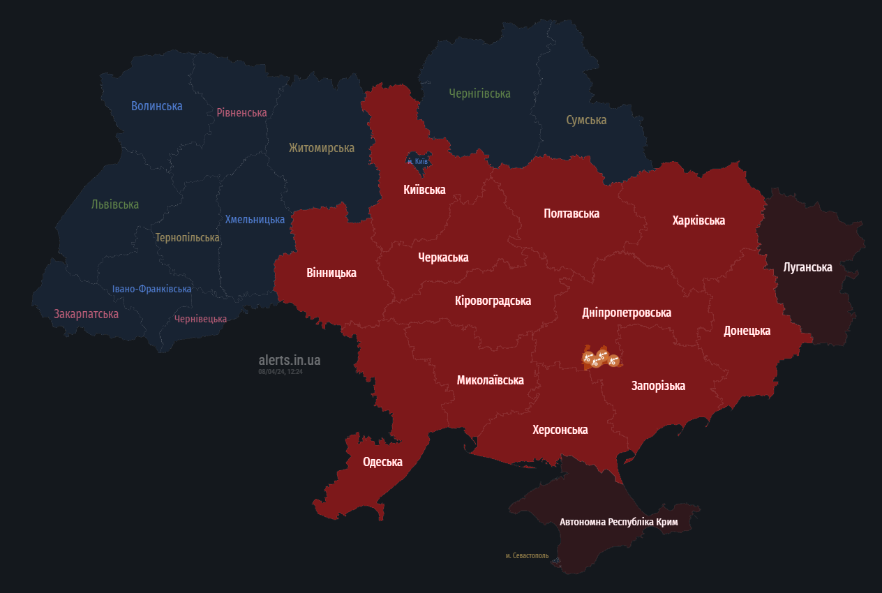 Частину України охопила повітряна тривога, в Запоріжжі та Одесі пролунали вибухи