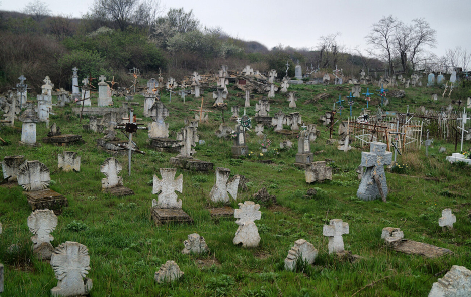 Скіфські кургани, слов'янські вогнища та княжі саркофаги: історія поховань в Україні