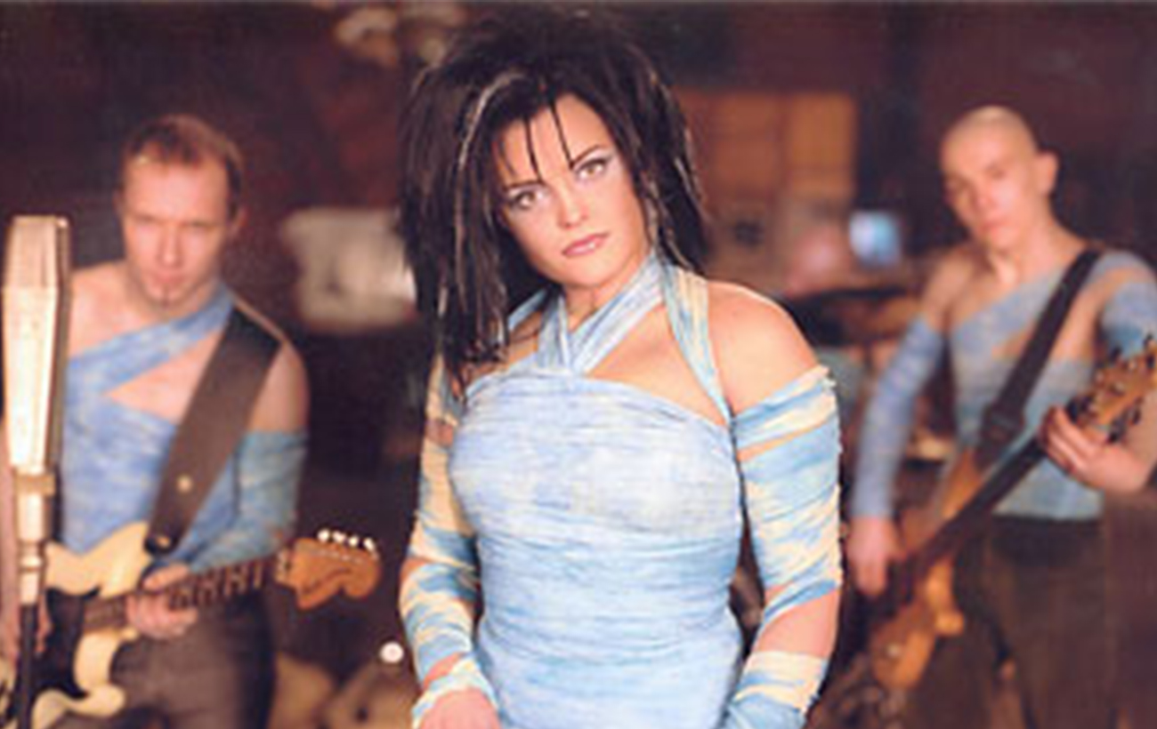 А тепер усе інакше. Як зараз виглядають учасники популярного в 90-х дуету "Аква Віта"