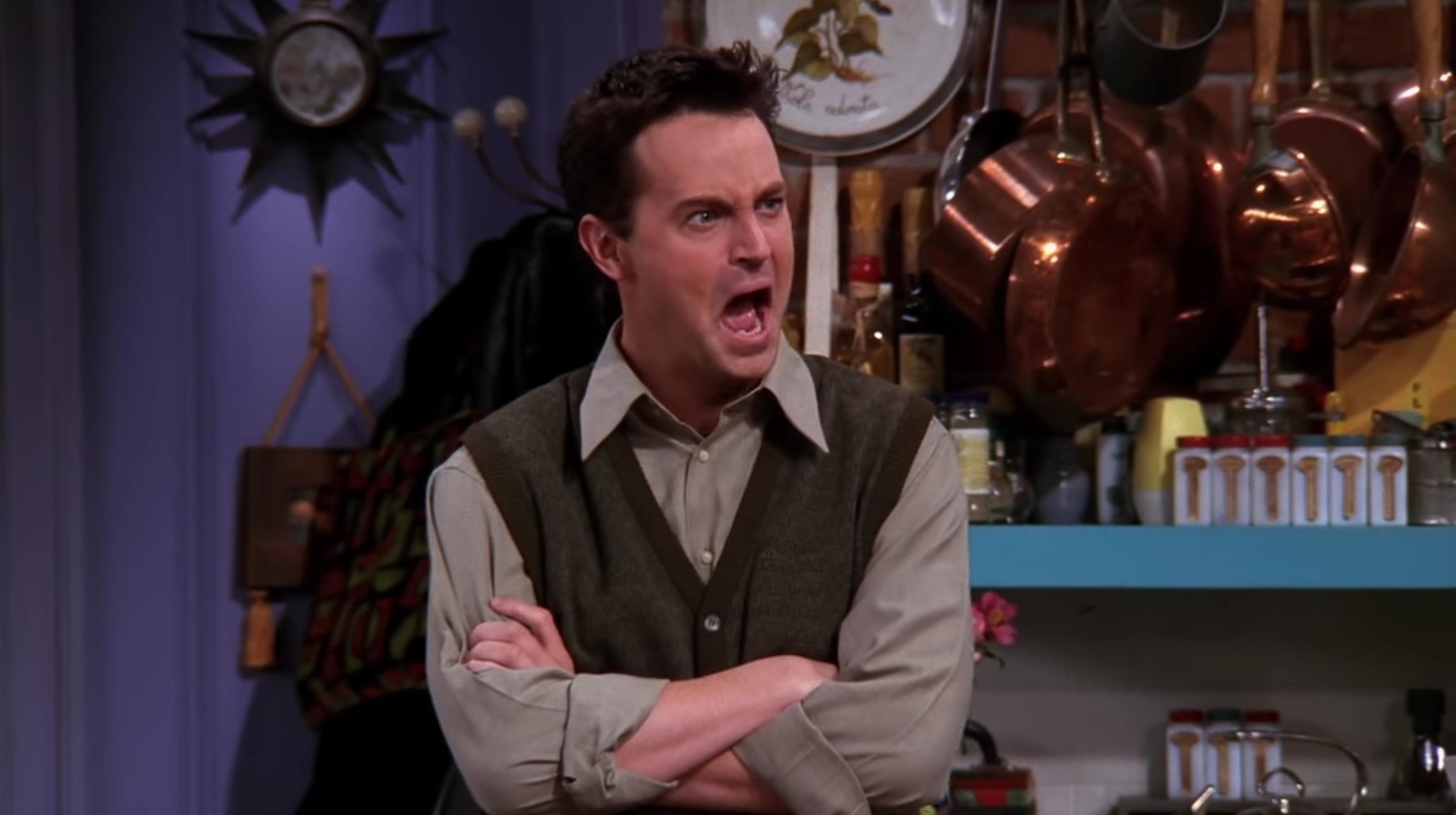 10 найцікавіших образів Меттью Перрі у культовому серіалі "Друзі"
