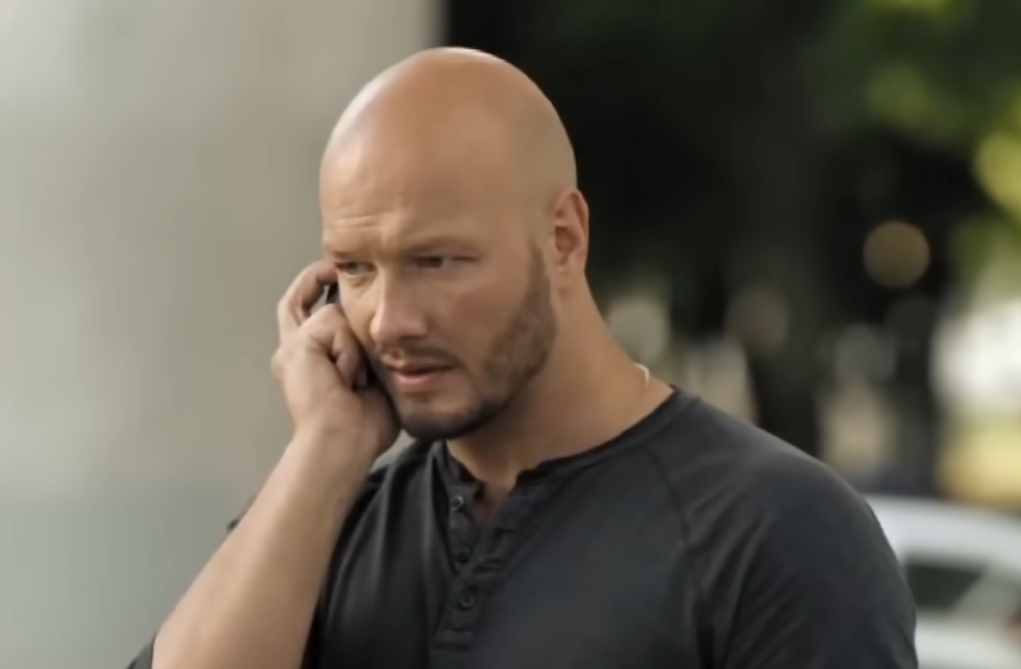 "Жертва пропаганды". Звезда сериала "Пес" вспомнил болезненное предательство экс-коллеги из РФ