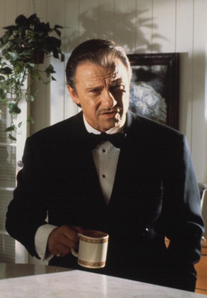 Як зараз виглядають головні актори гангстерського трилера 90-х "Кримінальне чтиво"