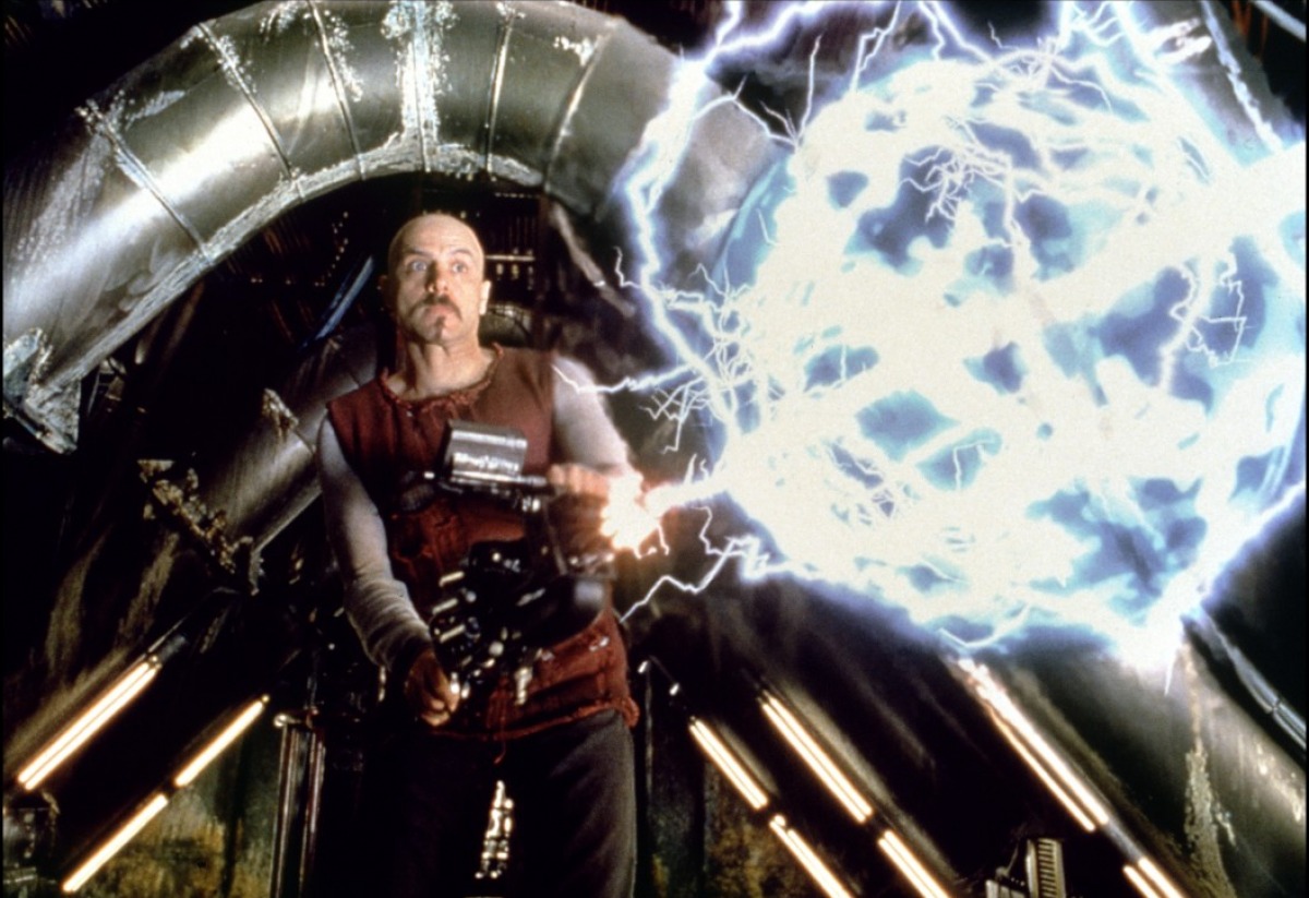 Как изменились главные герои культовой "Матрицы" (фото)