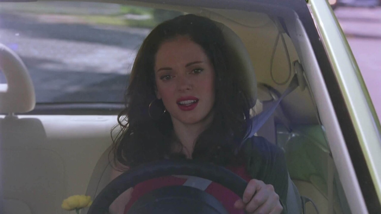 Як зараз виглядають головні героїні серіалу "Всі жінки - відьми" (фото)