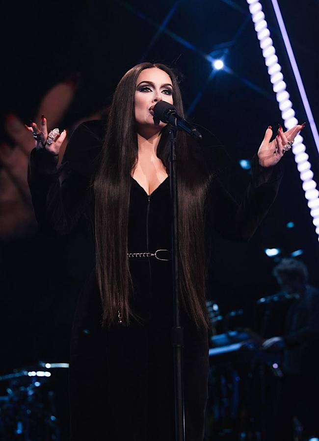 10 вражаючих образів голлівудських зірок на вечірці Хелловін 2023