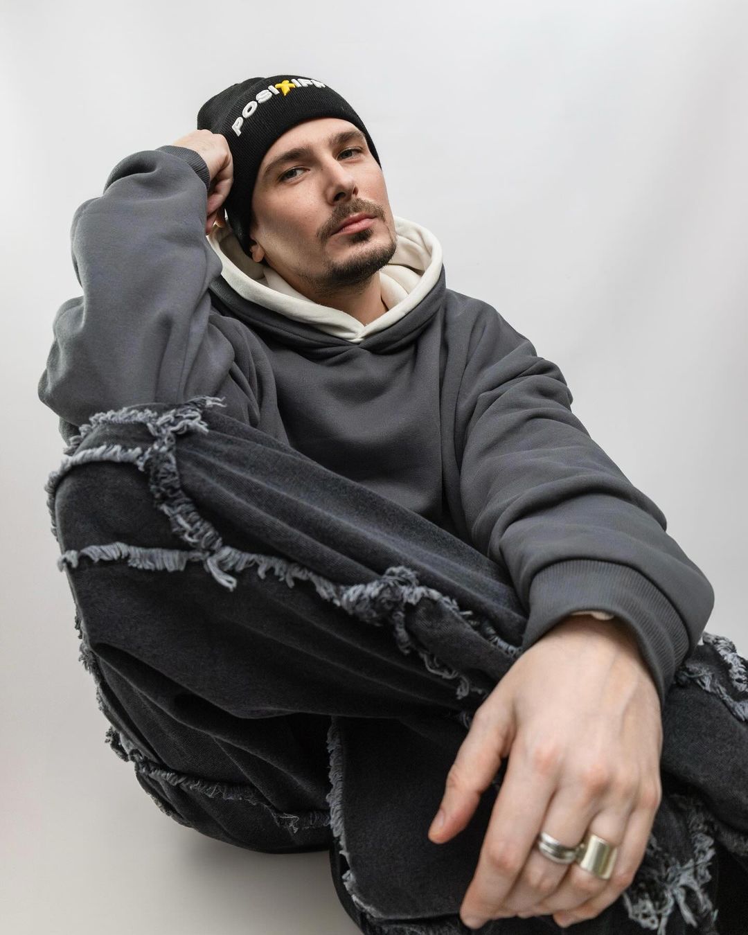 После алкогольной зависимости: Позитив объяснил, почему снова пьет