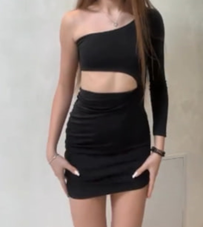 Це точно не дрес-код. 5 речей, які не слід вдягати в офіс