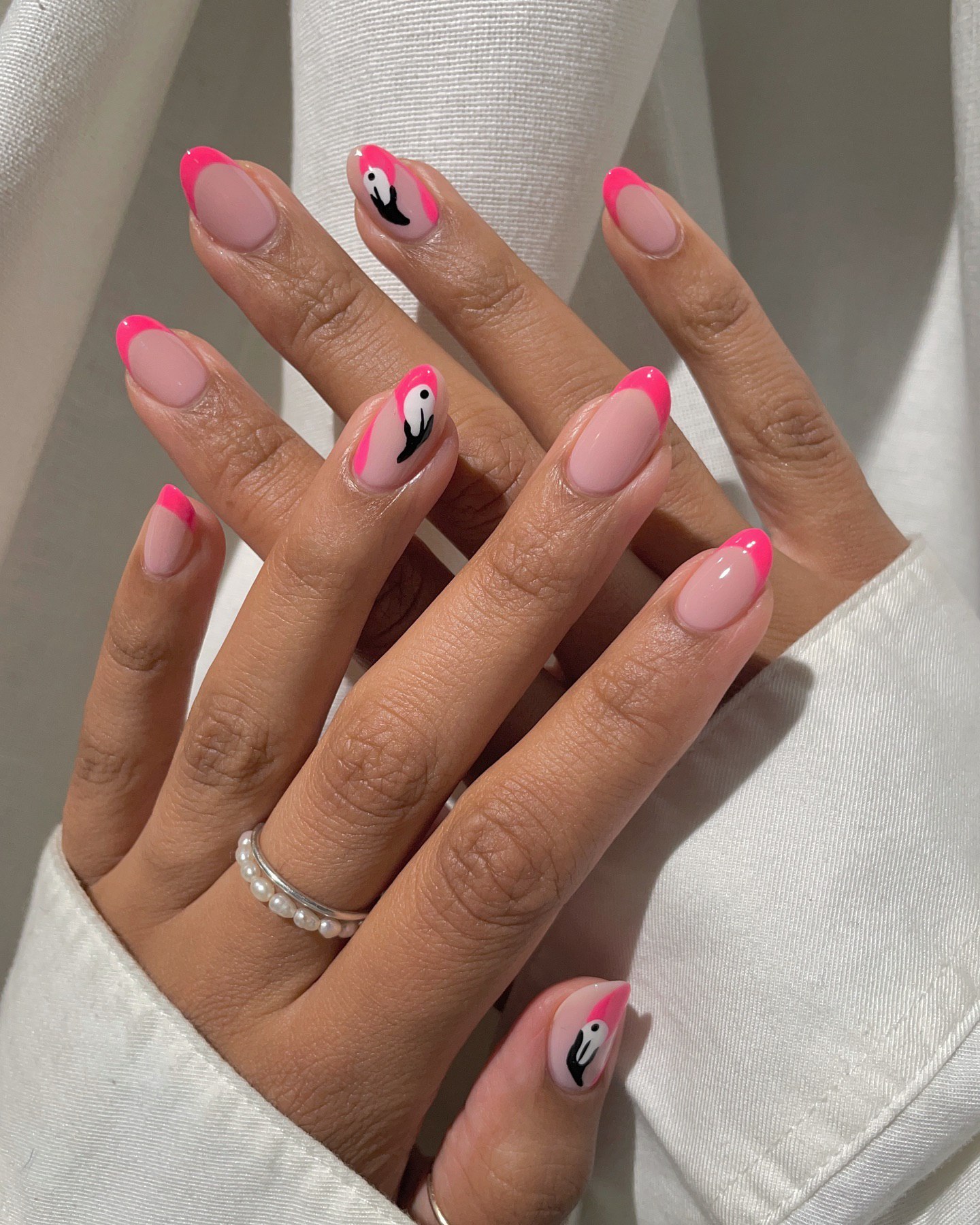 Цей манікюр зробить вас наймоднішою: найкращі ідеї небанального "френча"