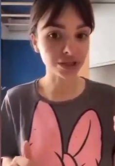 Блогерша из Днепра считает украинский язык причиной войны: "из-за таких, как вы, мы страдаем"