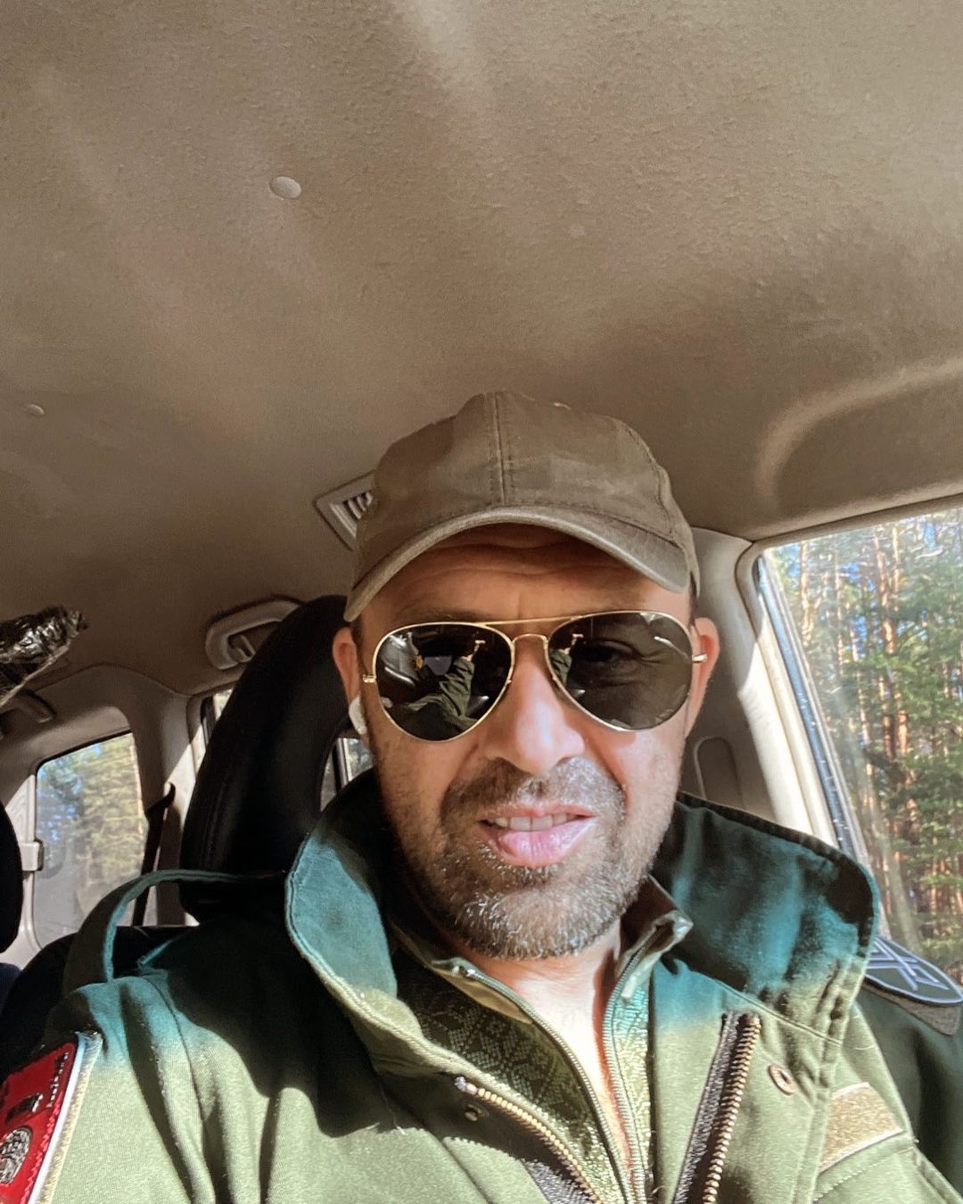 Чоловік-військовий ведучої "плюсів" ошелешив заявою про командира: "З армії не звільняють невдах"