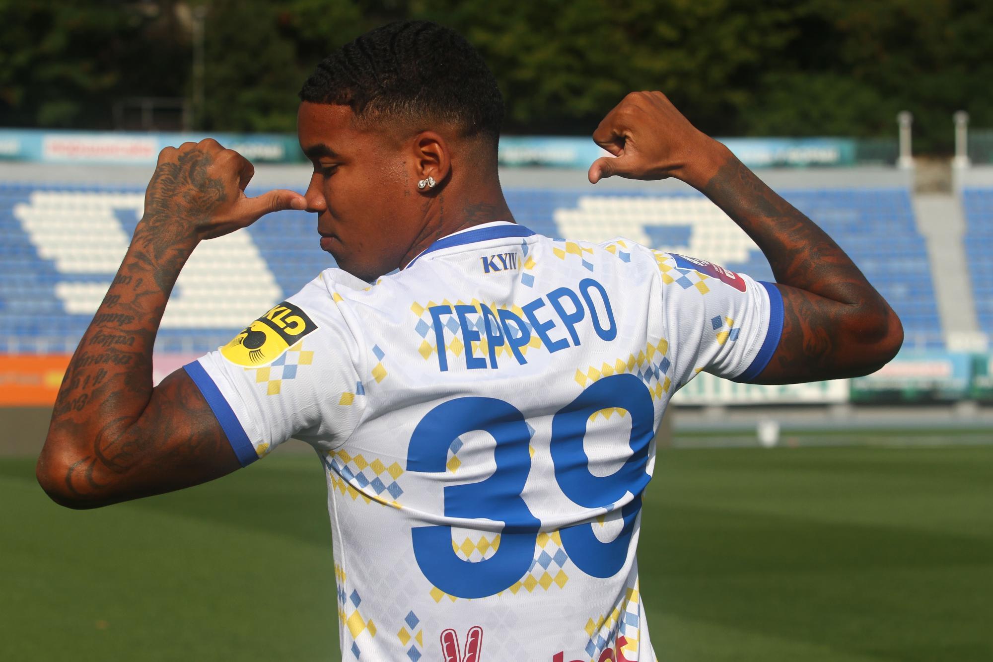 "Динамо" бросило вызов, а "Шахтер" поработал на перспективу: топ-10 трансферов лета УПЛ