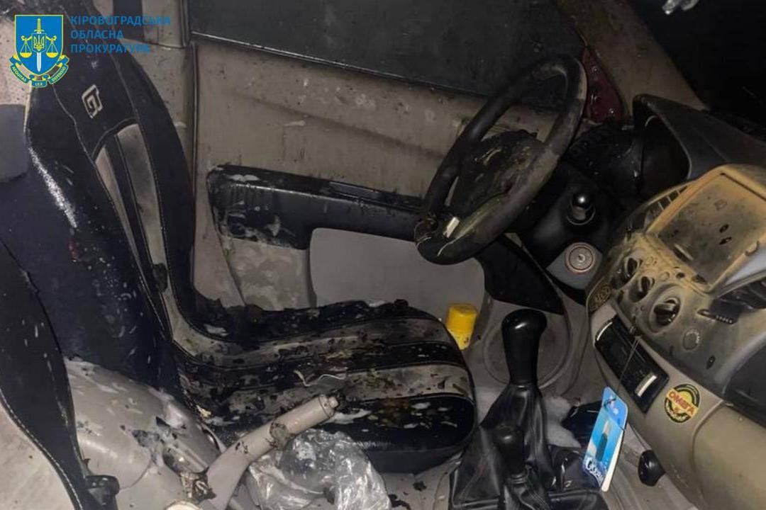 В Украине впервые приговорили к 6 годам женщину за поджог авто Нацгвардии