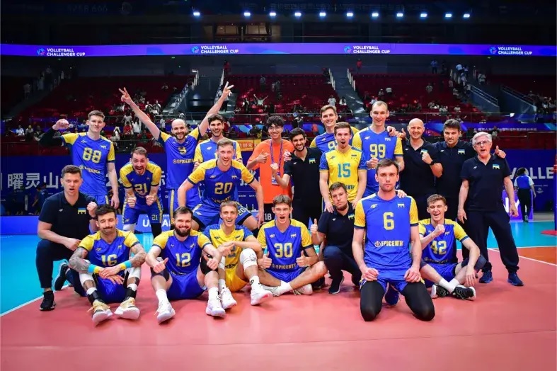 Усик знову абсолютний, футбольне "золото" ЧС та новий рекорд Магучіх: де українці запалюватимуть у 2025-му