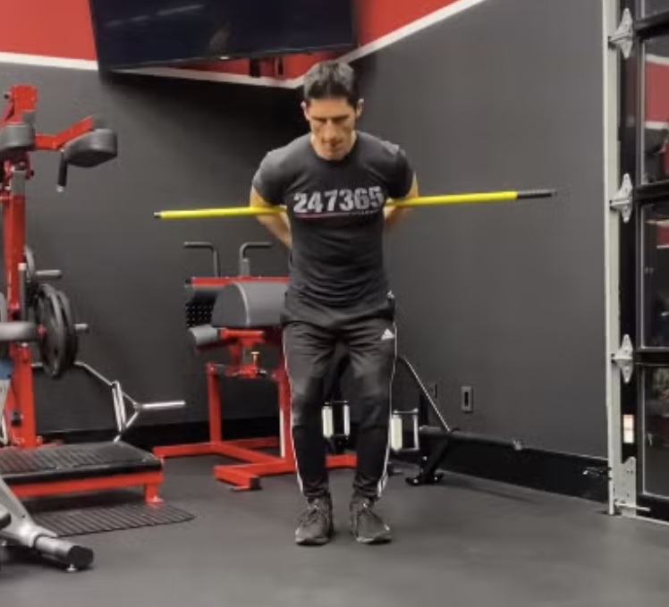 Жодного тренажерного залу чи штанг: це тренування підірвало соцмережі своєю простотою