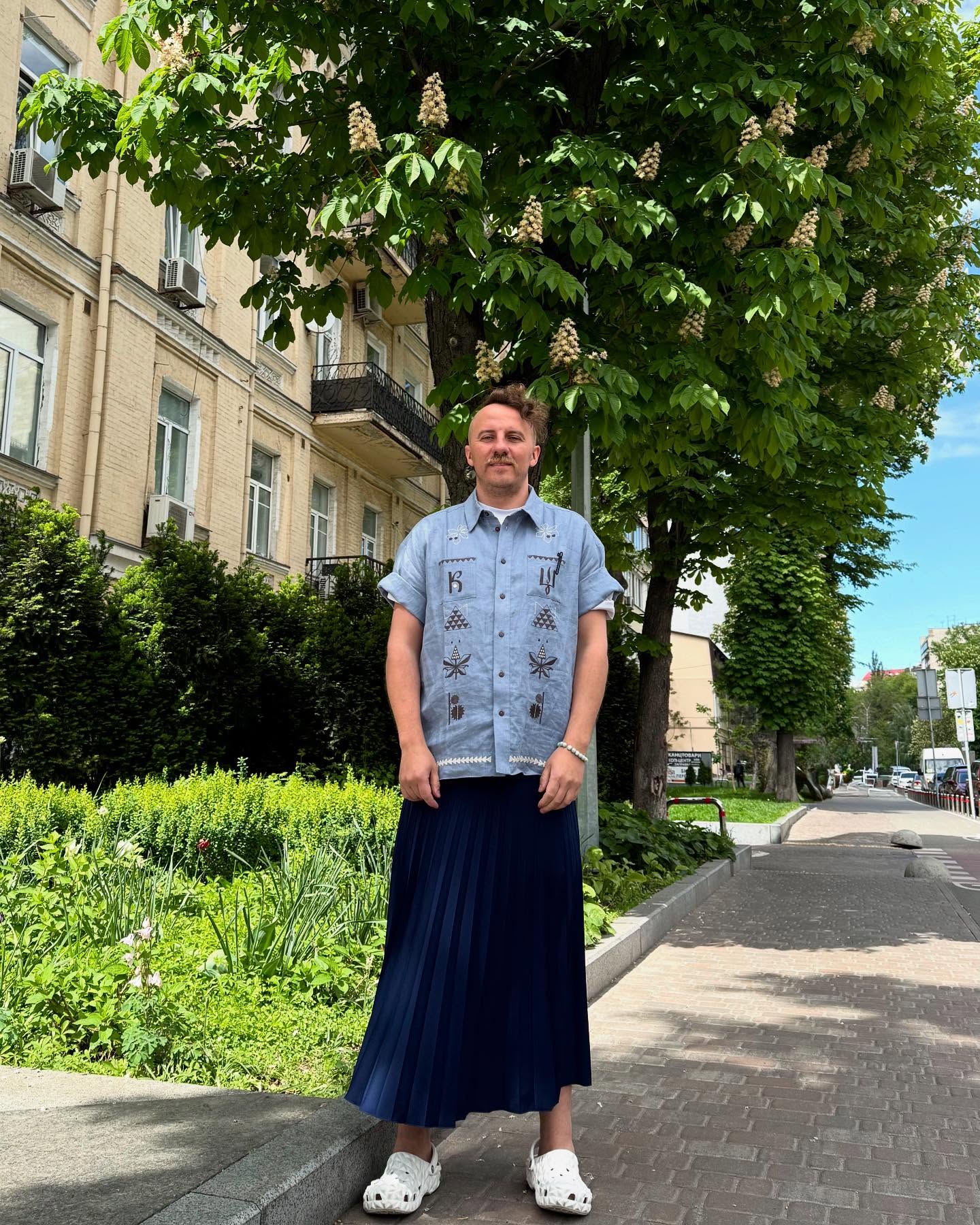 Могилевська, Цибульська та інші: зірки вразили модними образами до Дня вишиванки (фото)