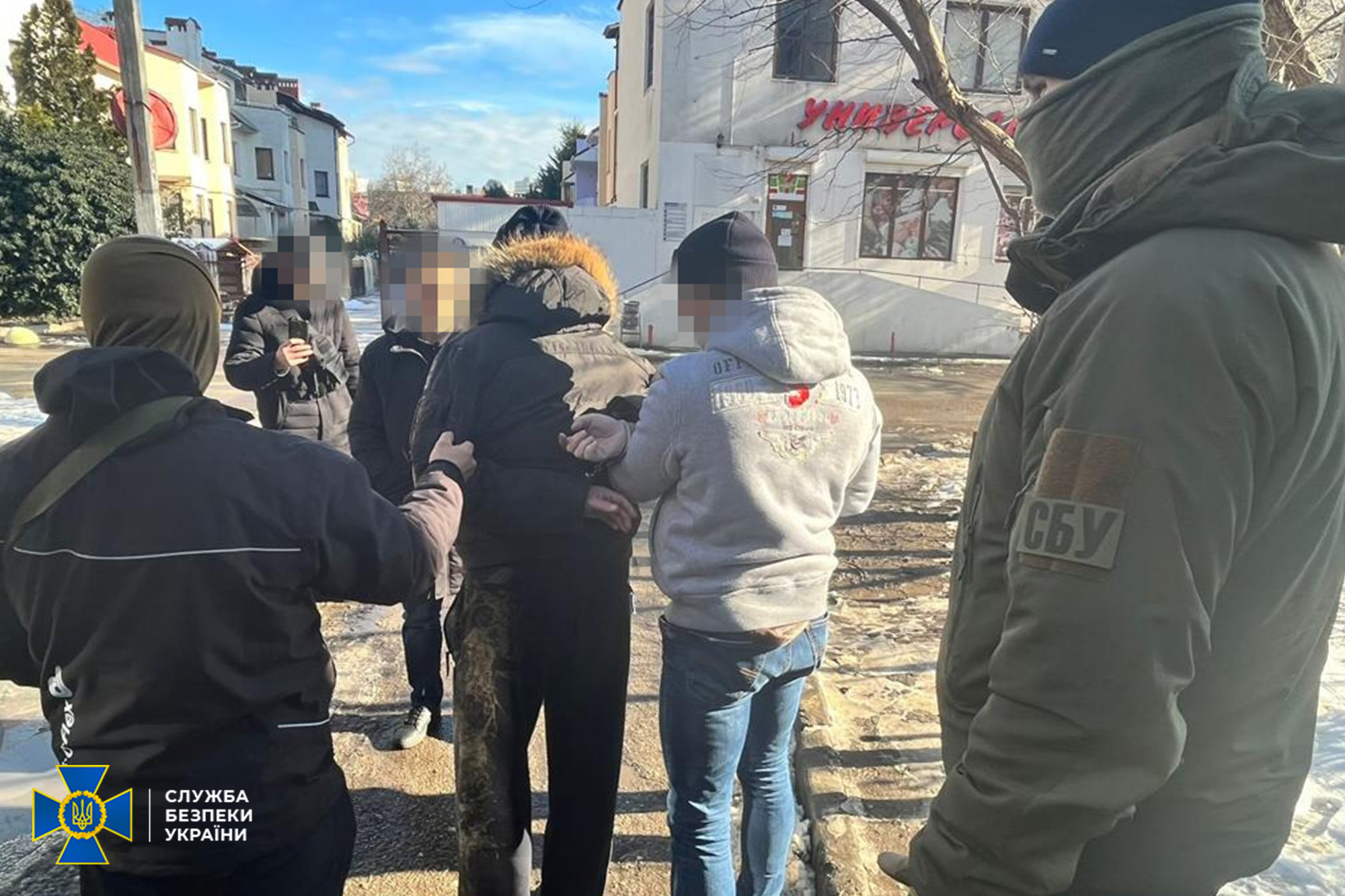 Працював на ФСБ за квартиру в Криму. В Україні затримали ще одного зрадника (фото)