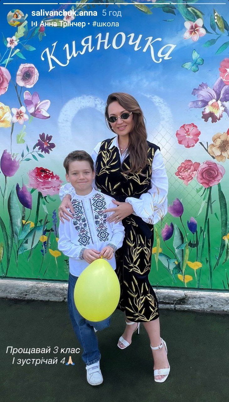 На празднике последнего звонка: Падалко, Саливанчук и другие звезды растрогали фото с детьми