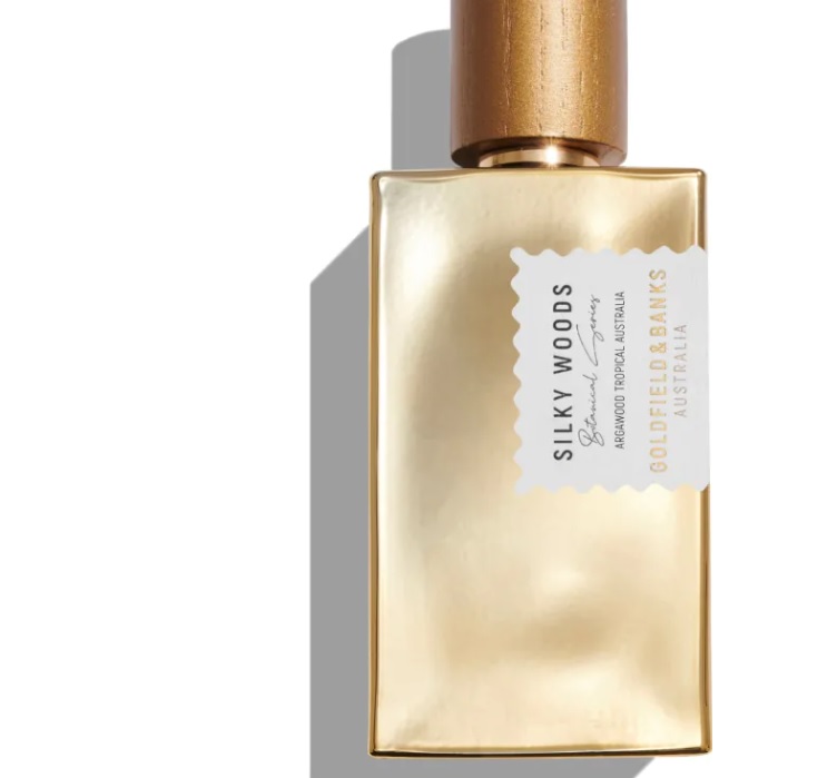 10 найкращих жіночих парфумів на осінь 2025: аромати, що закохують із першої ноти