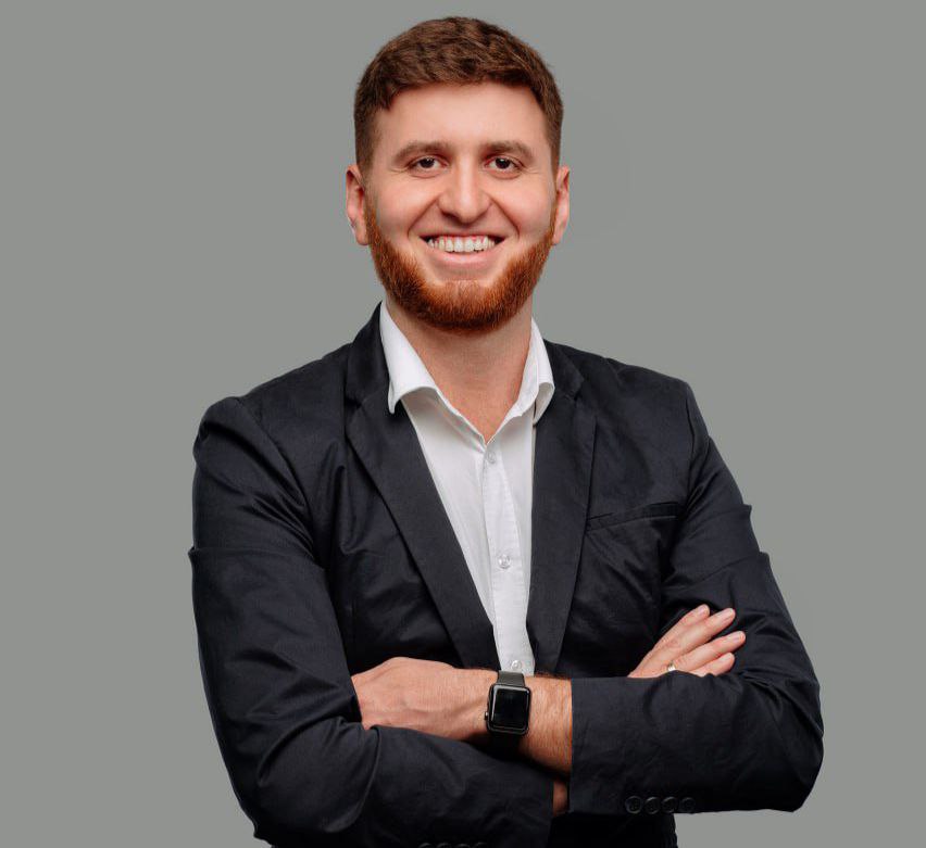 Медичні дані українців: хто може дивитися вашу історію хвороб і чи захищена вона від "зливу"