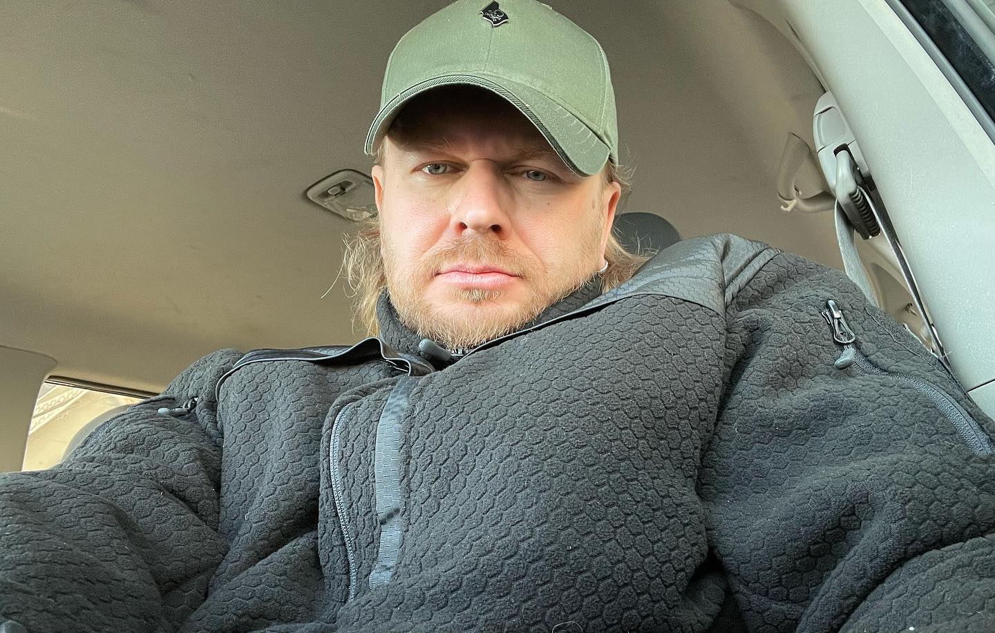 Звезды шоу-бизнеса, которые защищают Украину с оружием в руках