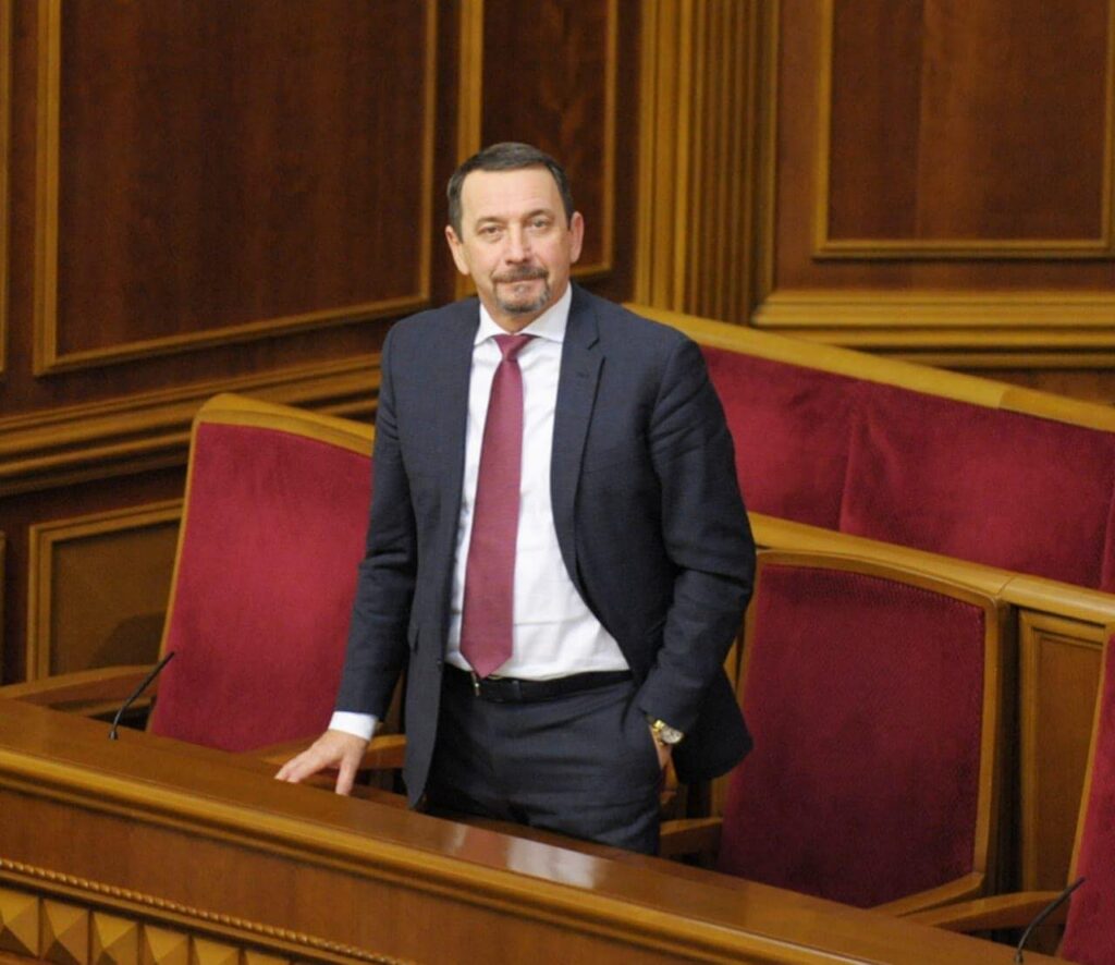 Продаж голосів у Раді: стало відомо, кого з нардепів викрило НАБУ на хабарях