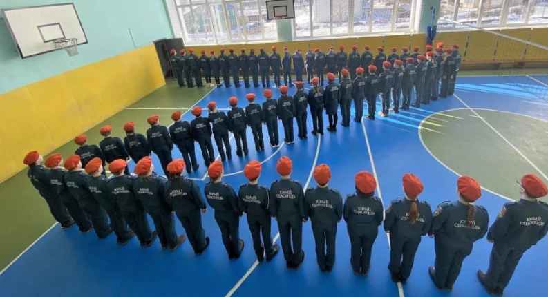 Методы НКВД и павлики морозовы: в России "промывают" мозги детям в садиках