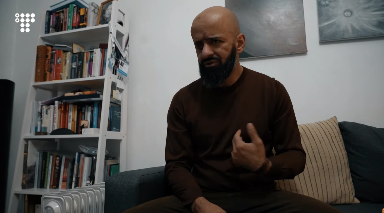 "Хочу розплакатися, але не можу": Масі Найєм, який втратив око на війні, розповів, як зараз живе