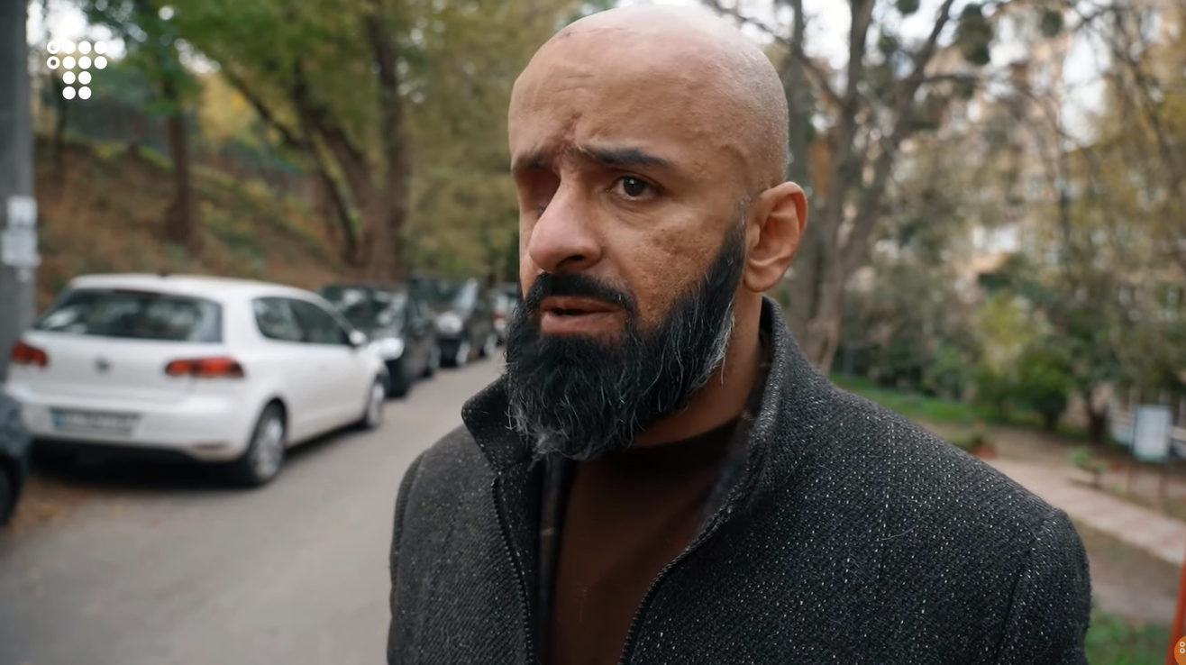 "Хочу розплакатися, але не можу": Масі Найєм, який втратив око на війні, розповів, як зараз живе